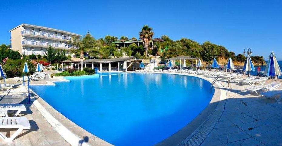 Hotel Golden Sun Finikounta Exterior foto